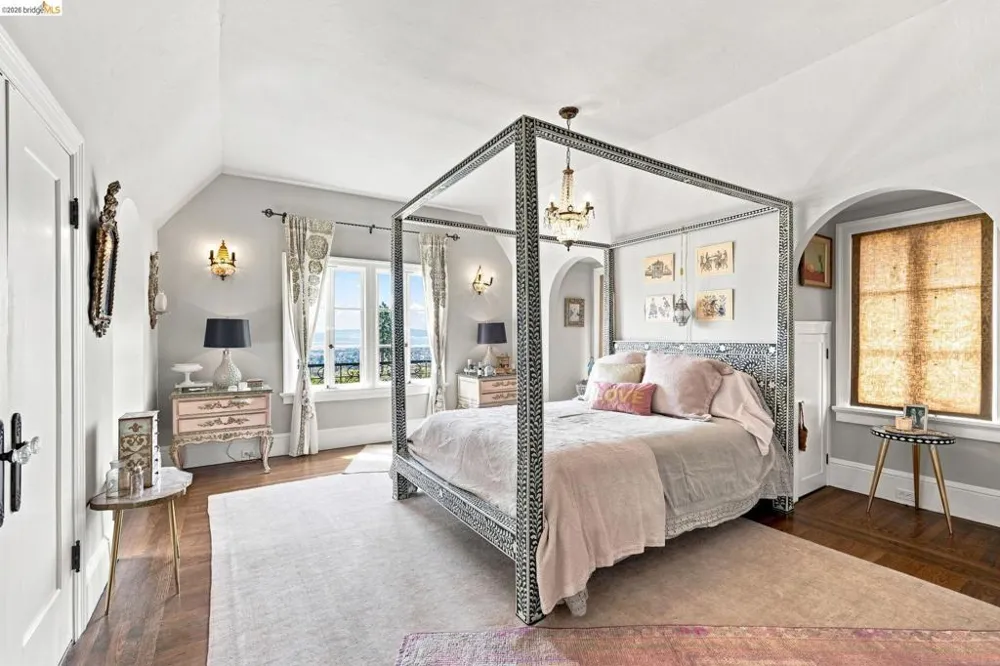 893 Santa Barbara Rd Berkeley, CA 94707