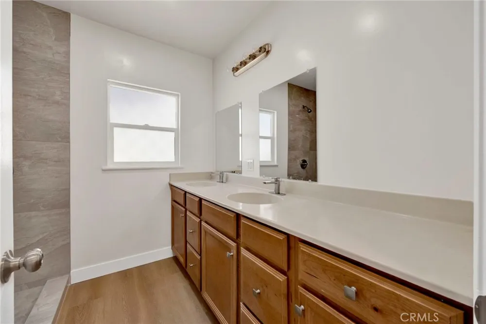 6643 Colbath Avenue Valley Glen, CA 91405