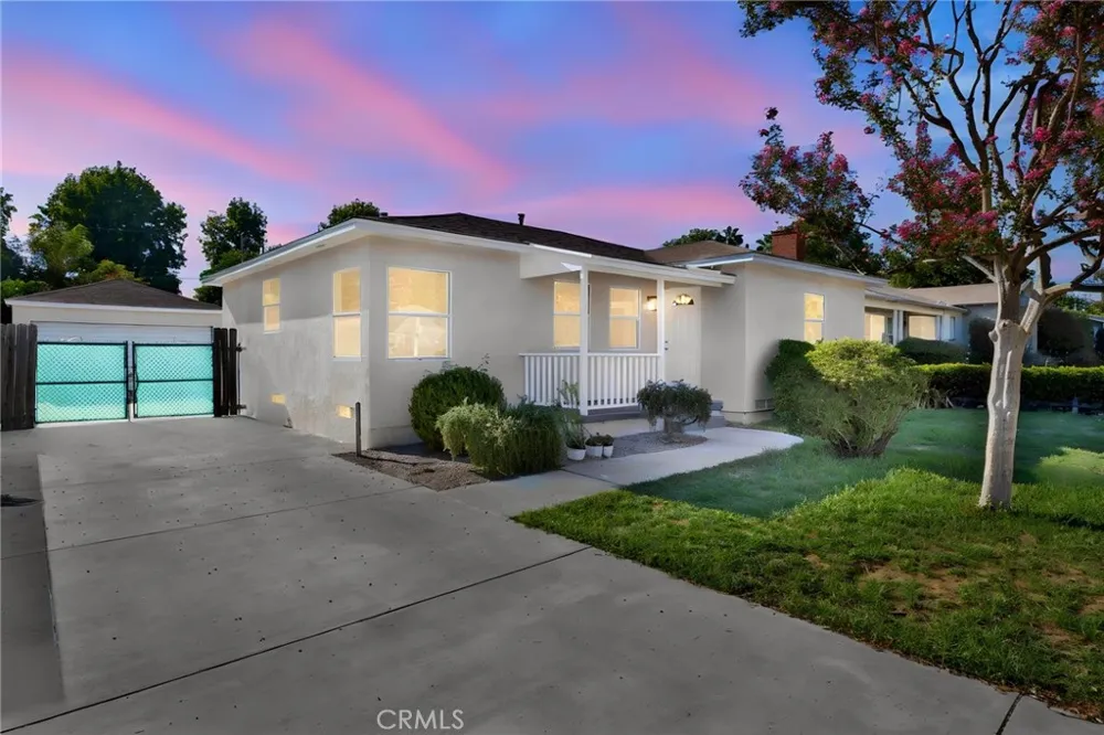 6643 Colbath Avenue Valley Glen, CA 91405