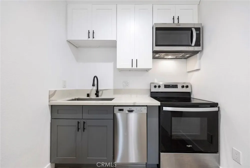 456 Linden Long Beach, CA 90802