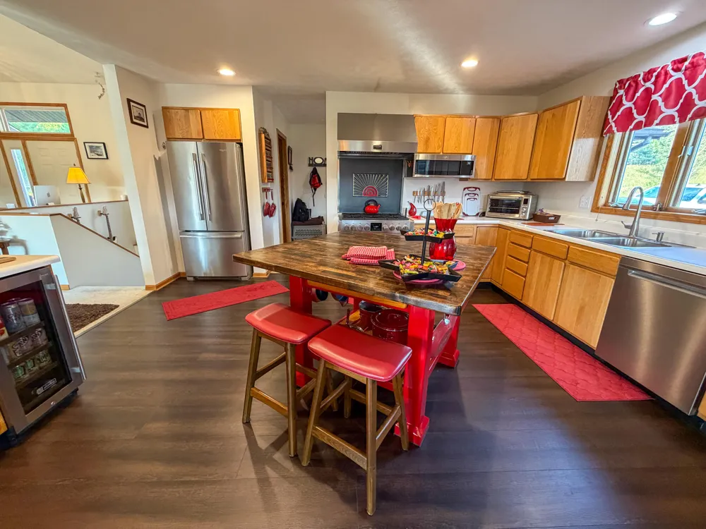 8055 7 Mesick, MI 49668