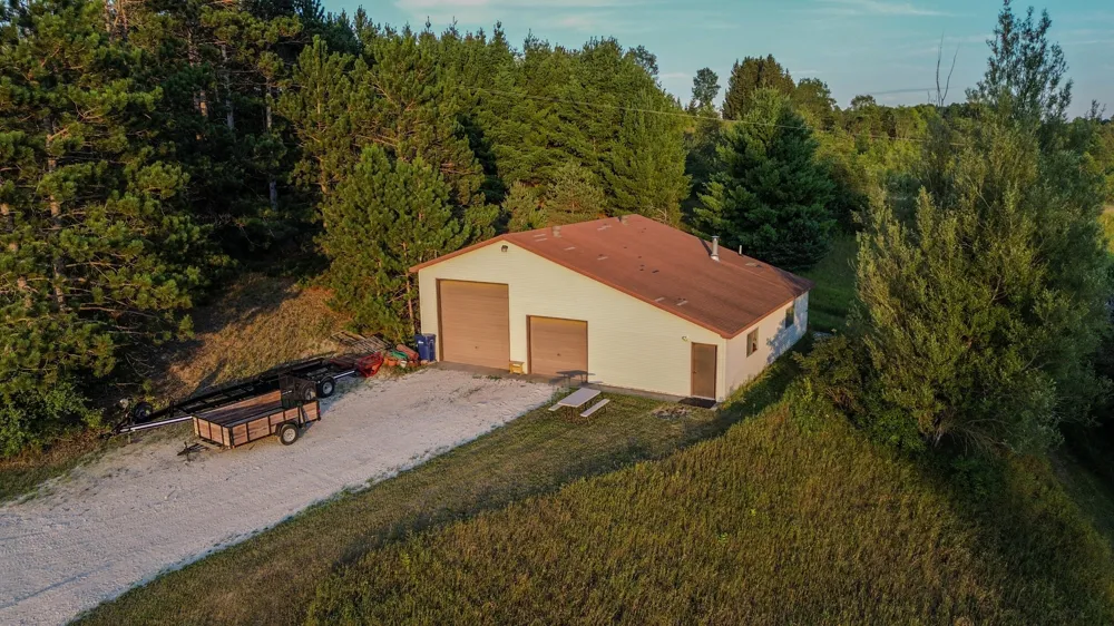8055 7 Mesick, MI 49668