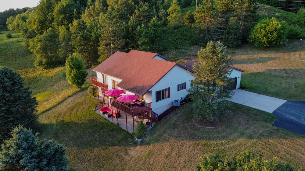 8055 7 Mesick, MI 49668