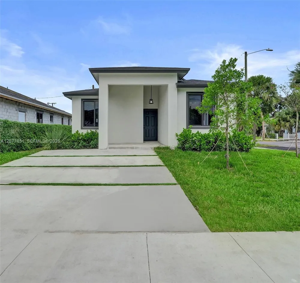 599 SW 12th Ave Dania Beach, FL 33004