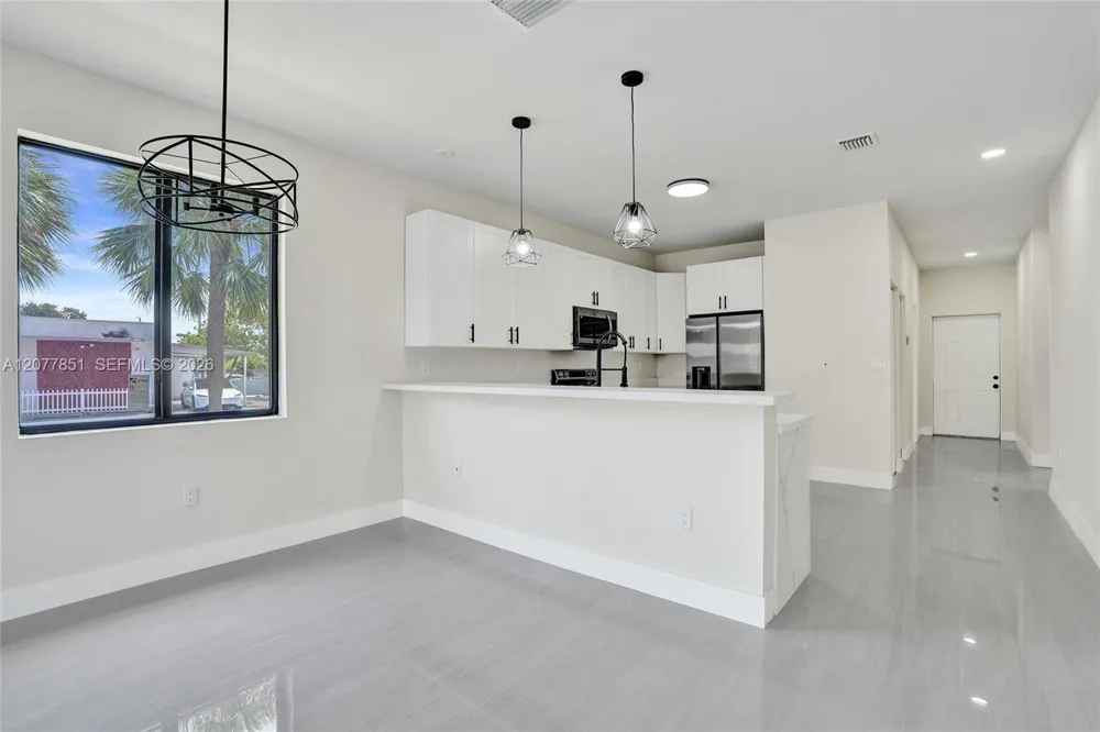 599 SW 12th Ave Dania Beach, FL 33004