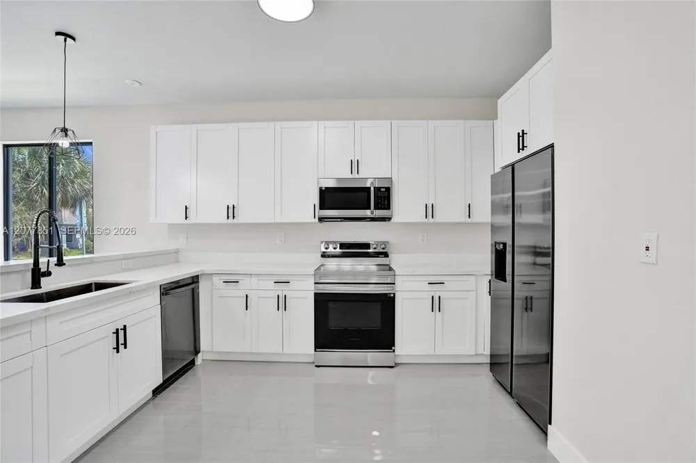 599 SW 12th Ave Dania Beach, FL 33004
