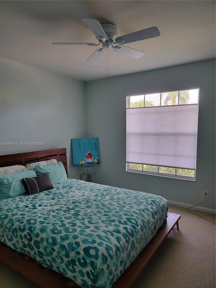 2549 Egret Lake Dr Green Acres, FL 33413