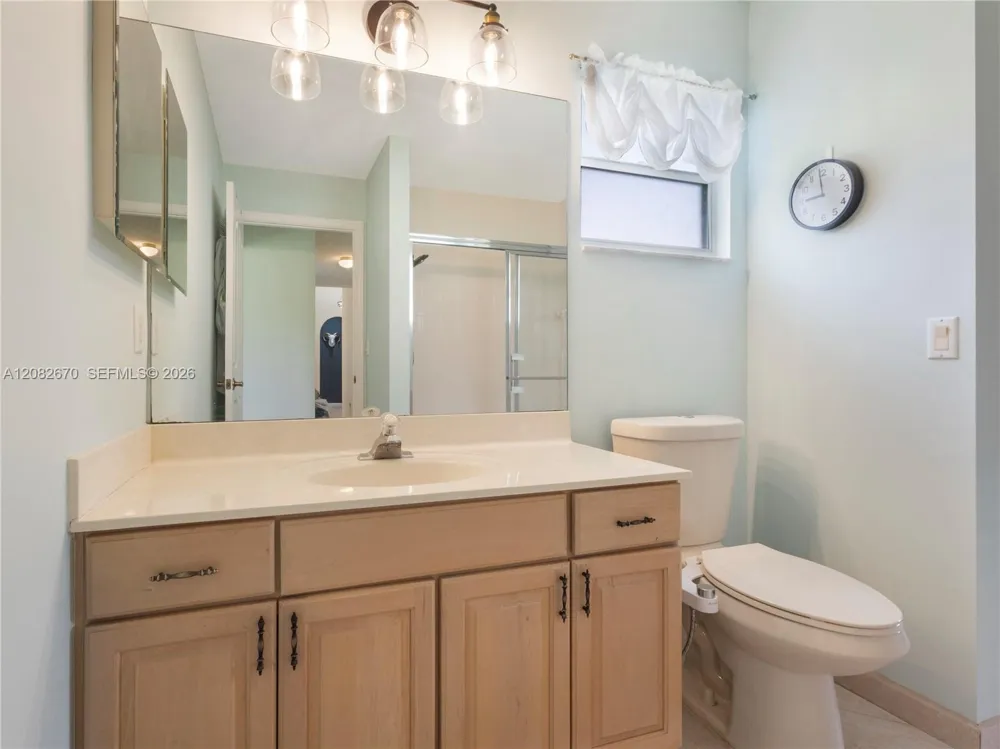 2549 Egret Lake Dr Green Acres, FL 33413