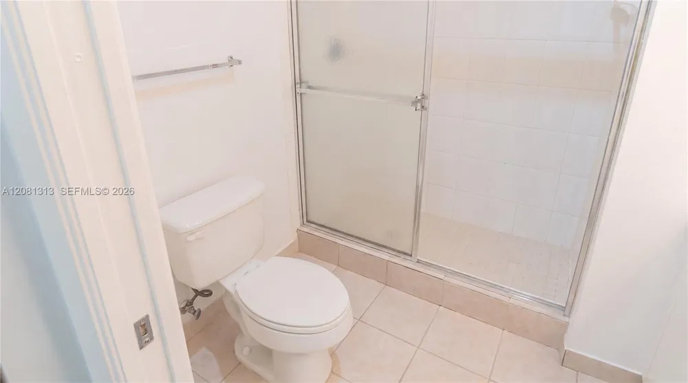 7920 Nob Hill Rd #305 Tamarac, FL 33321