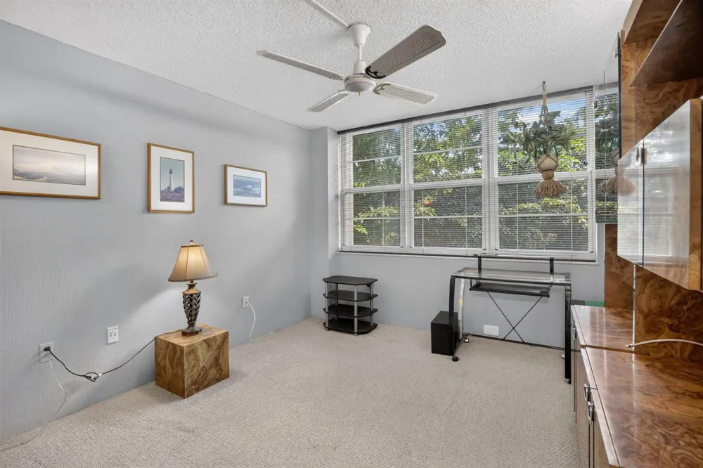 1400 Saint Charles Place #313 Pembroke Pines, FL 33026