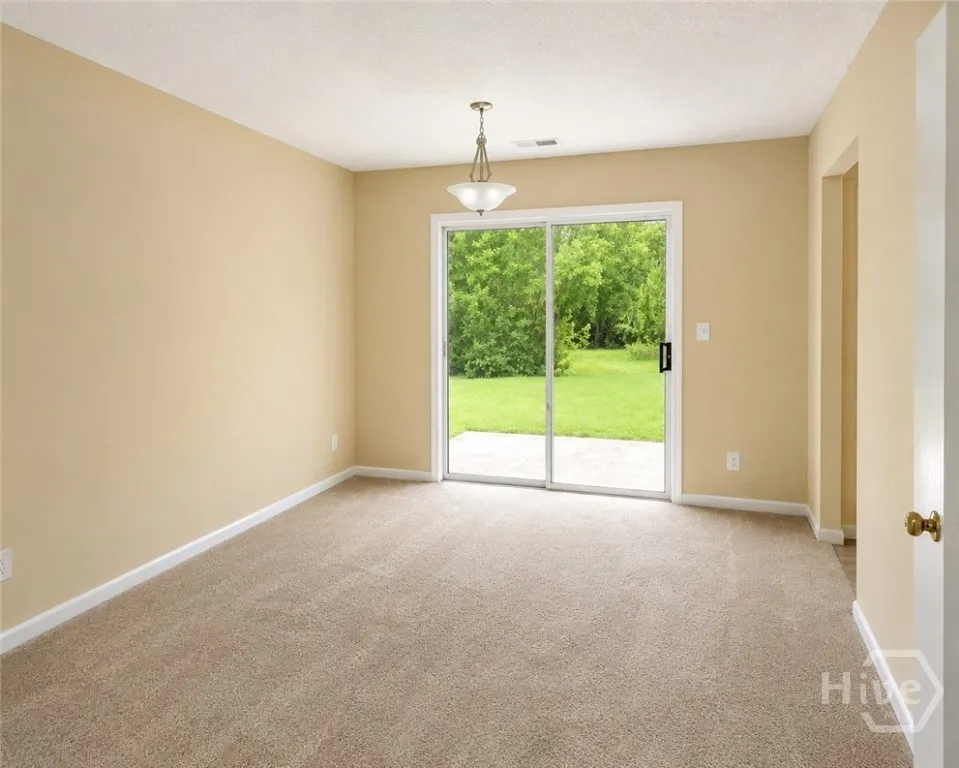 139 Laurelwood Drive Savannah, GA 31419