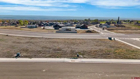 2 Falcon Drive