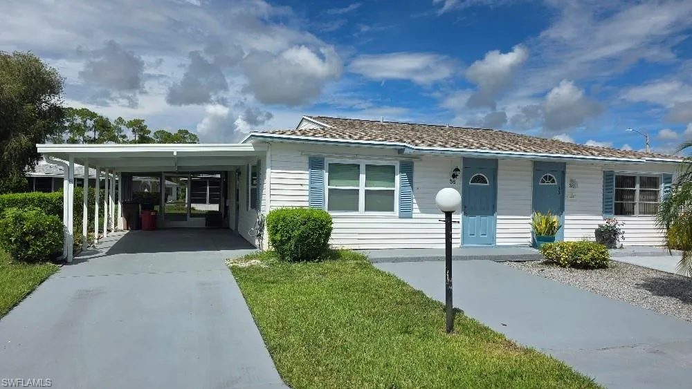 36 Pinewood Boulevard Lehigh Acres, FL 33936