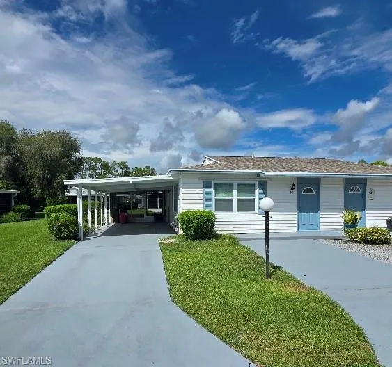 36 Pinewood Boulevard Lehigh Acres, FL 33936