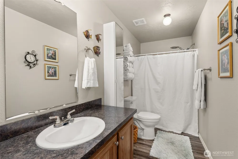 222 Maple Avenue NW #34 Napavine, WA 98565