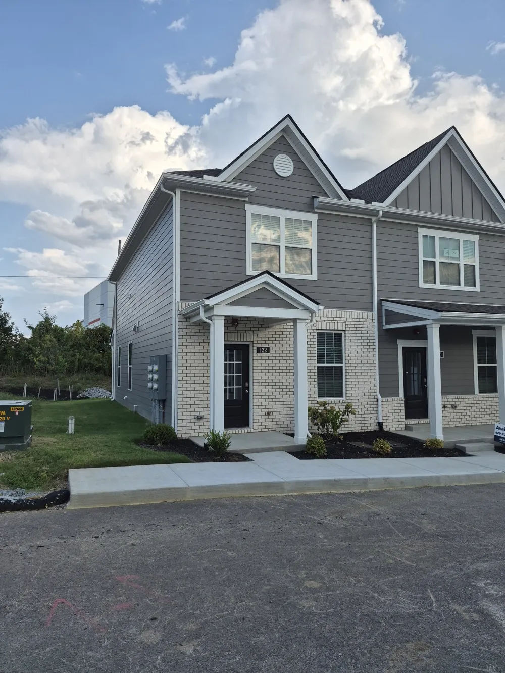 122 Dry Canyon La Vergne, TN 37086