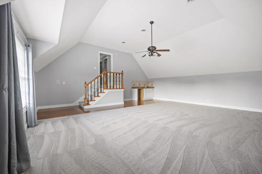 2006 Mossy Oak Cir Clarksville, TN 37043