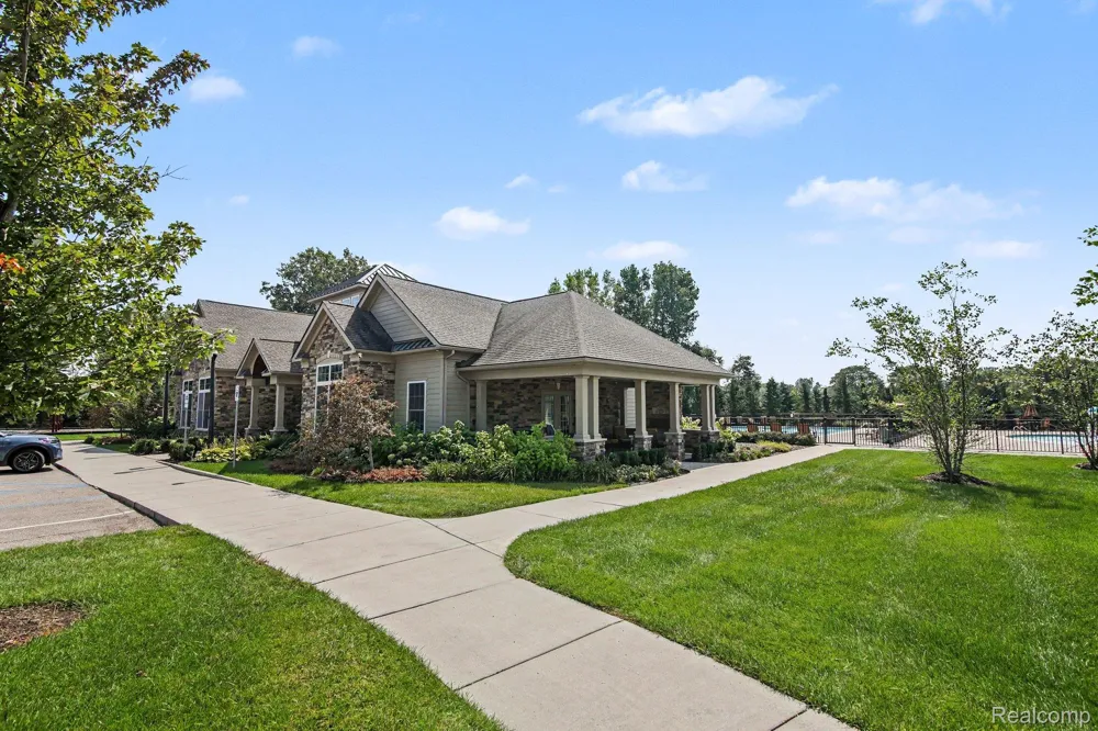 1419 Napa Canton Charter Township, MI 48187