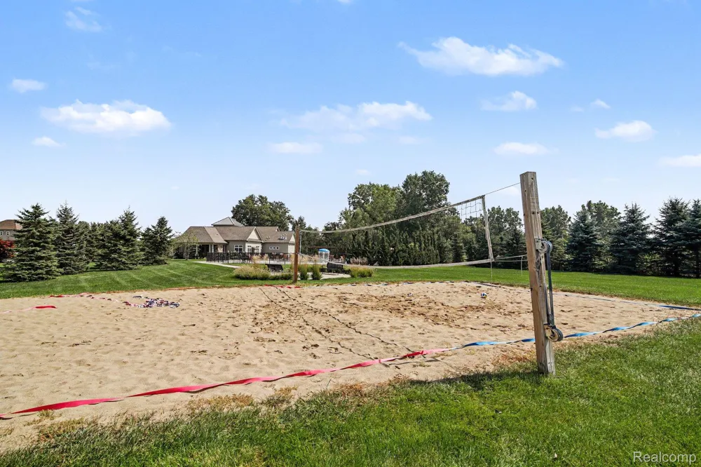 1419 Napa Canton Charter Township, MI 48187
