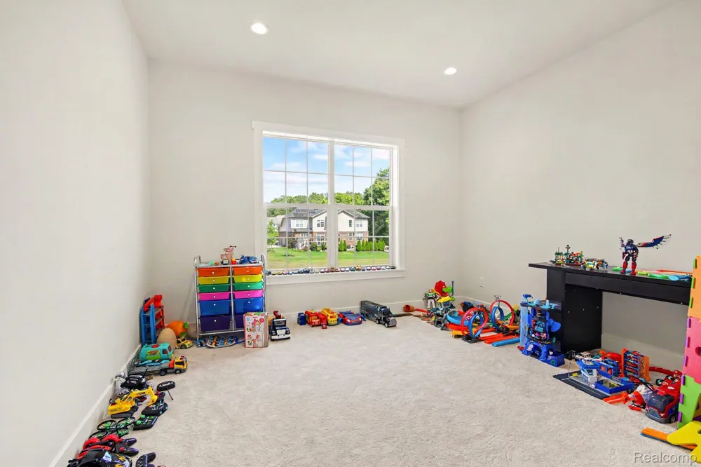 1419 Napa Canton Charter Township, MI 48187