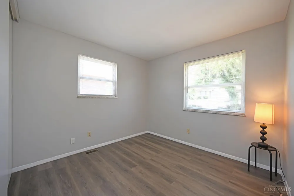 1987 Mistyhill Drive Springfield, OH 45240