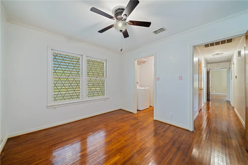 4122 Cott Street Corpus Christi, TX 78411
