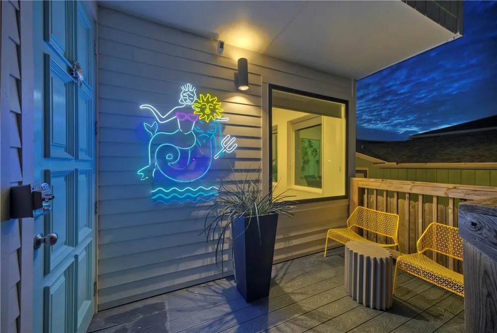 626 La Juana Court Port Aransas, TX 78373