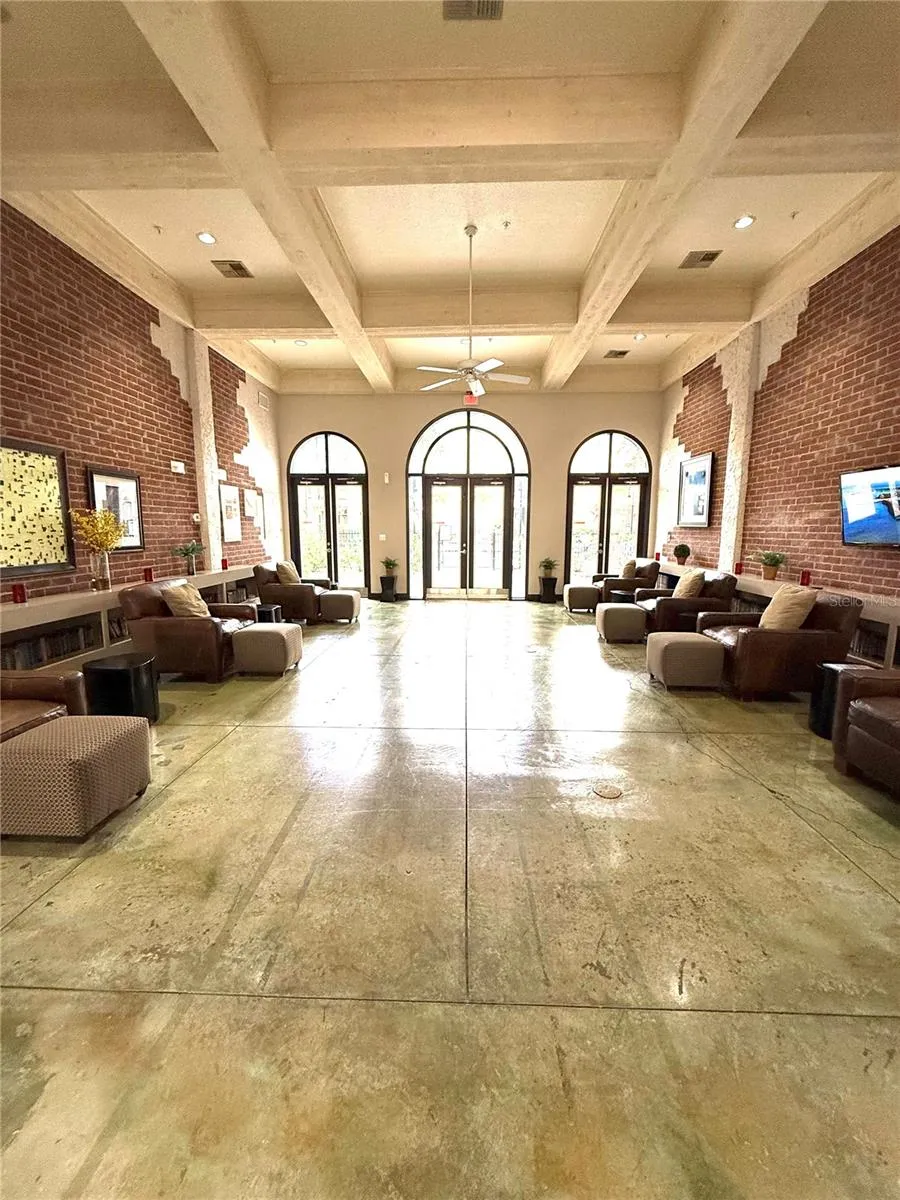 1810 E PALM AVENUE #5119 Tampa, FL 33605
