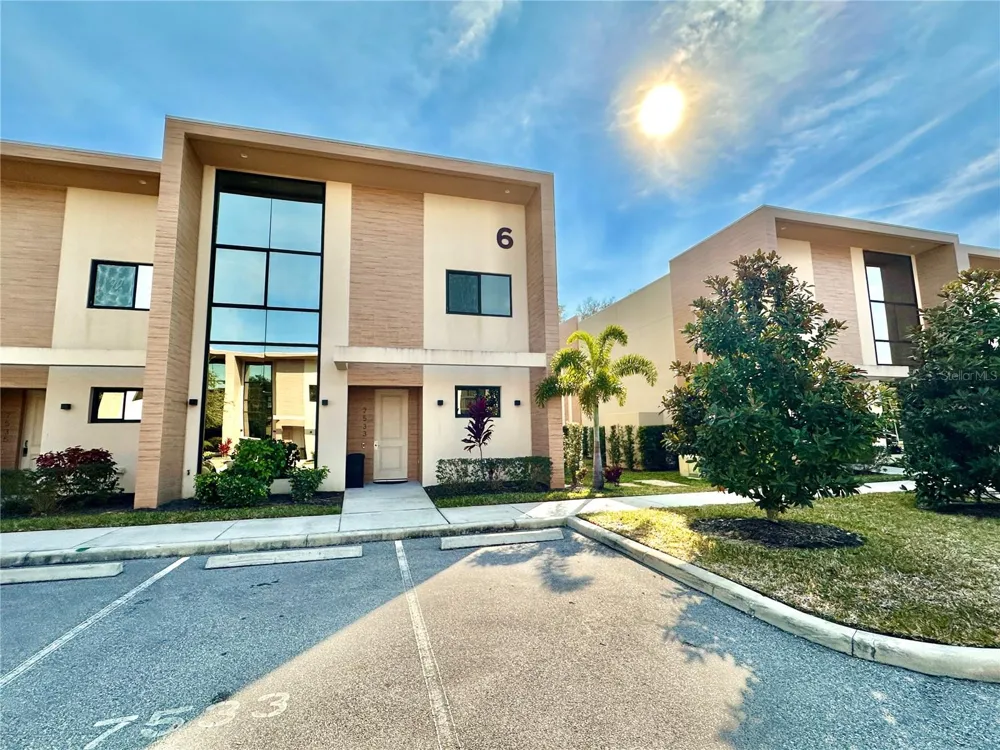 7533 BROOKLYN DRIVE Kissimmee, FL 34747