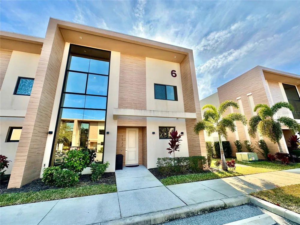 7533 BROOKLYN DRIVE Kissimmee, FL 34747