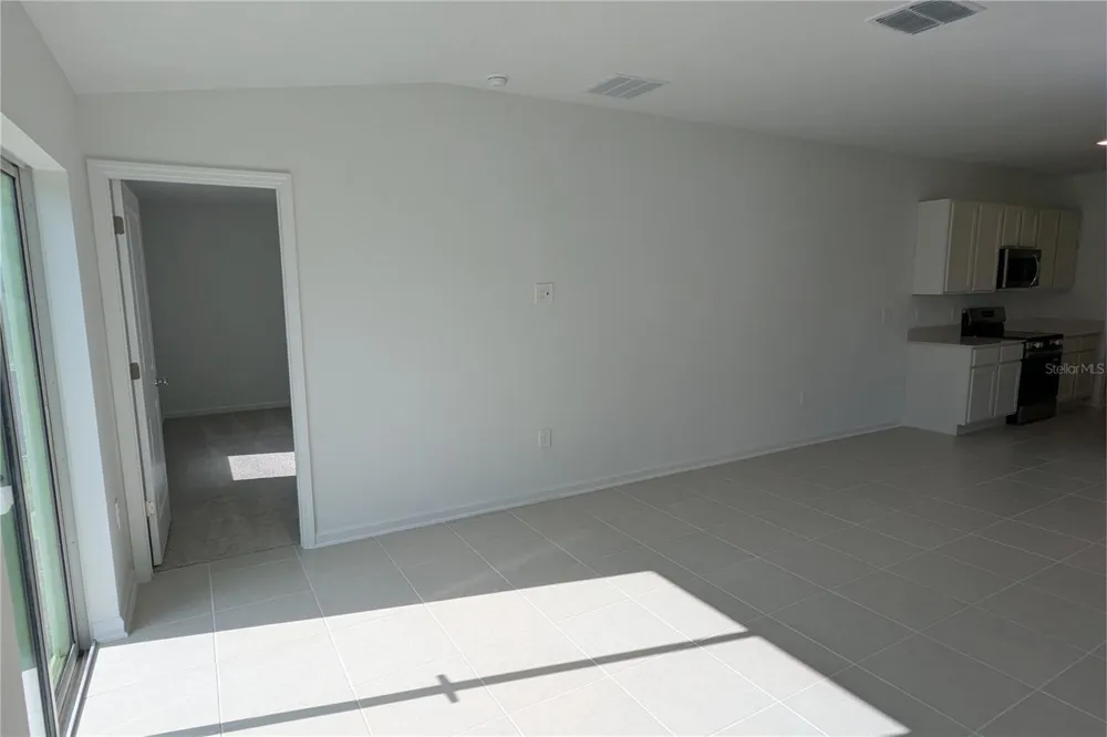 2175 CHRIS DRIVE Winter Haven, FL 33884