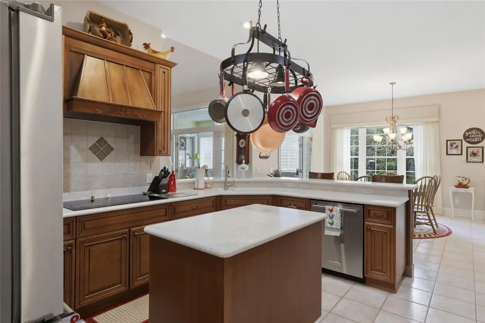5649 BEECH STREET Zephyrhills, FL 33542