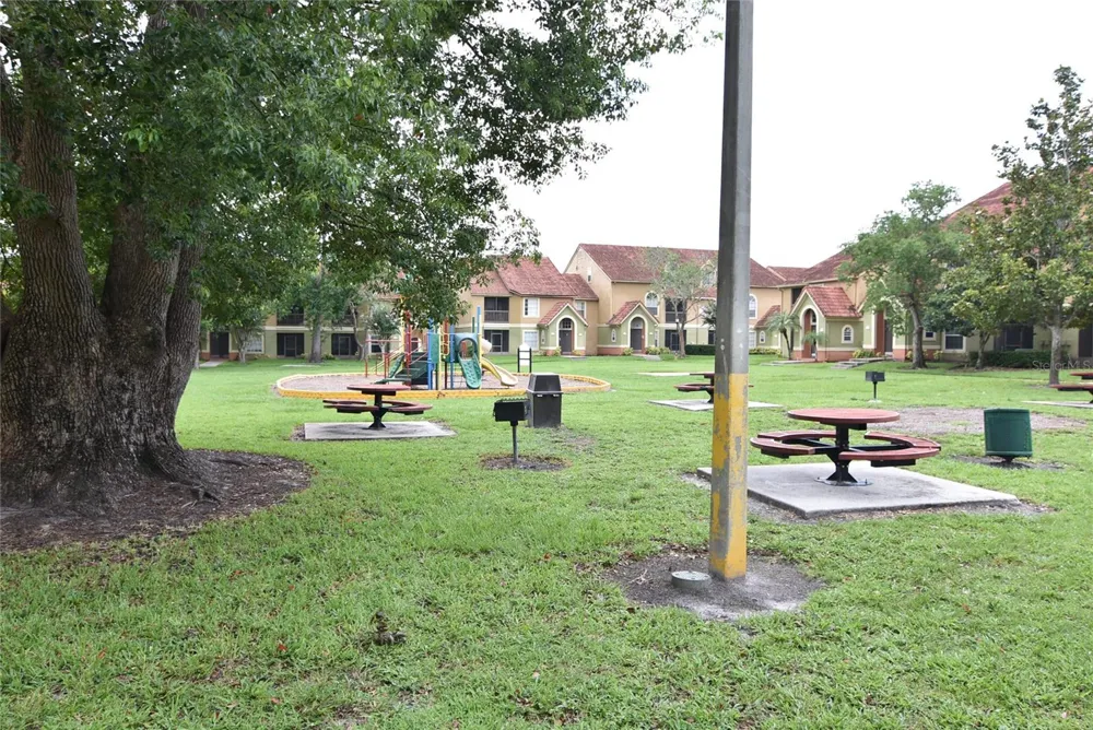 409 FOUNTAINHEAD CIRCLE #234 Kissimmee, FL 34741