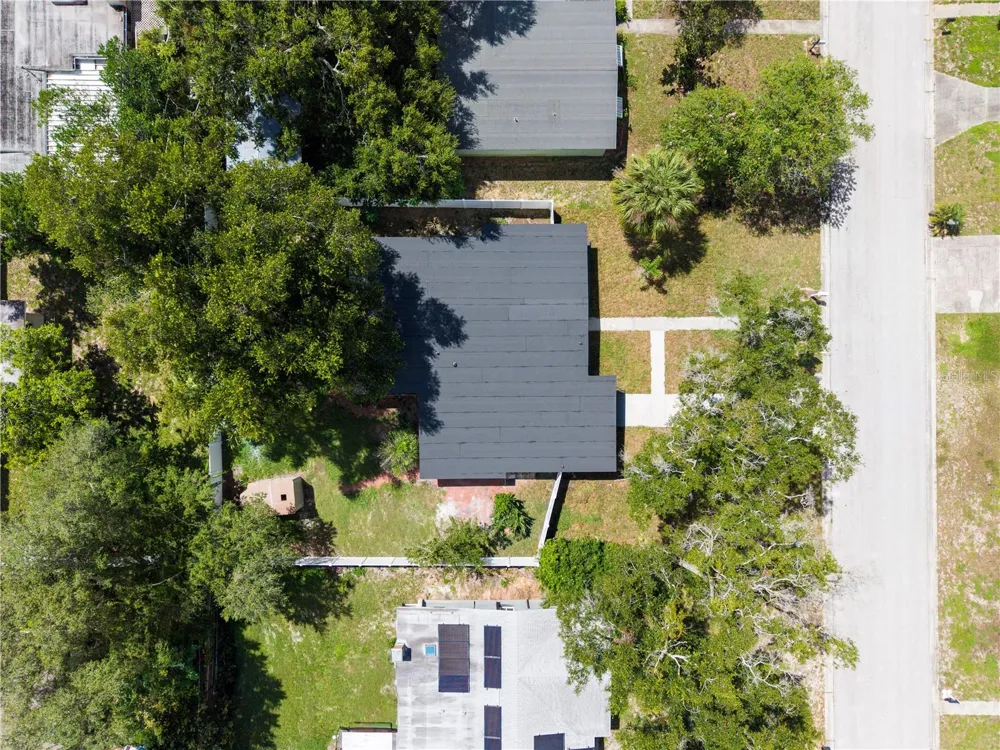 9805 54TH STREET Temple Terrace, FL 33617