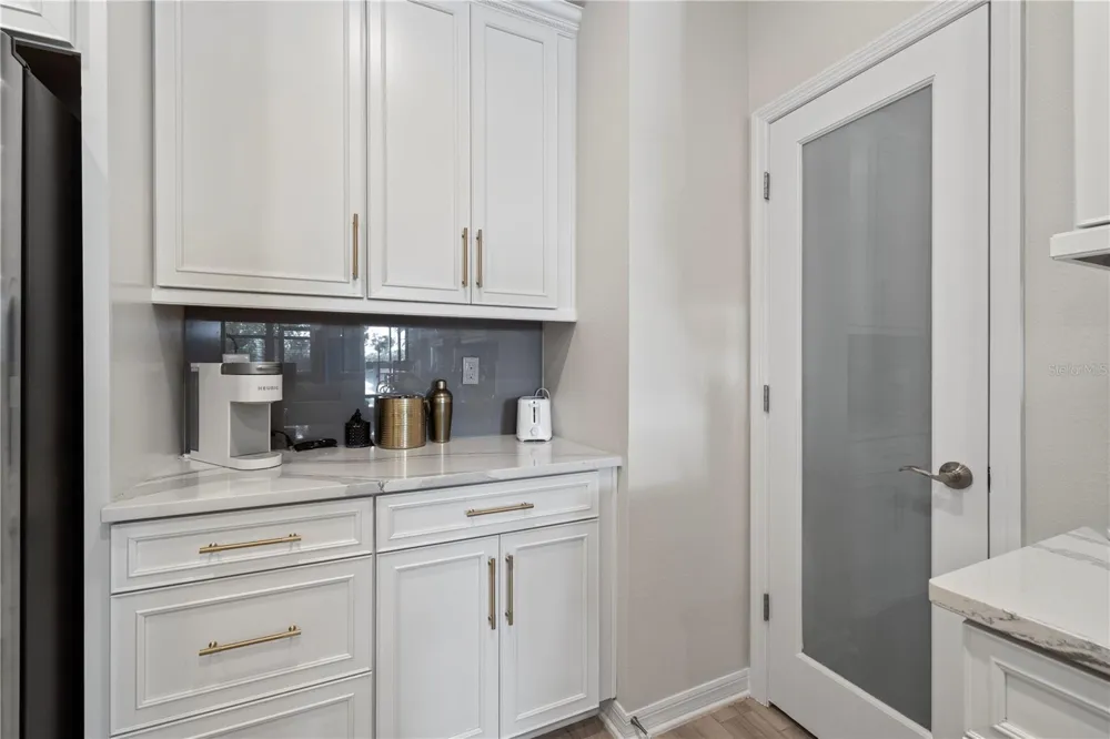 9208 FOX SPARROW ROAD Tampa, FL 33626