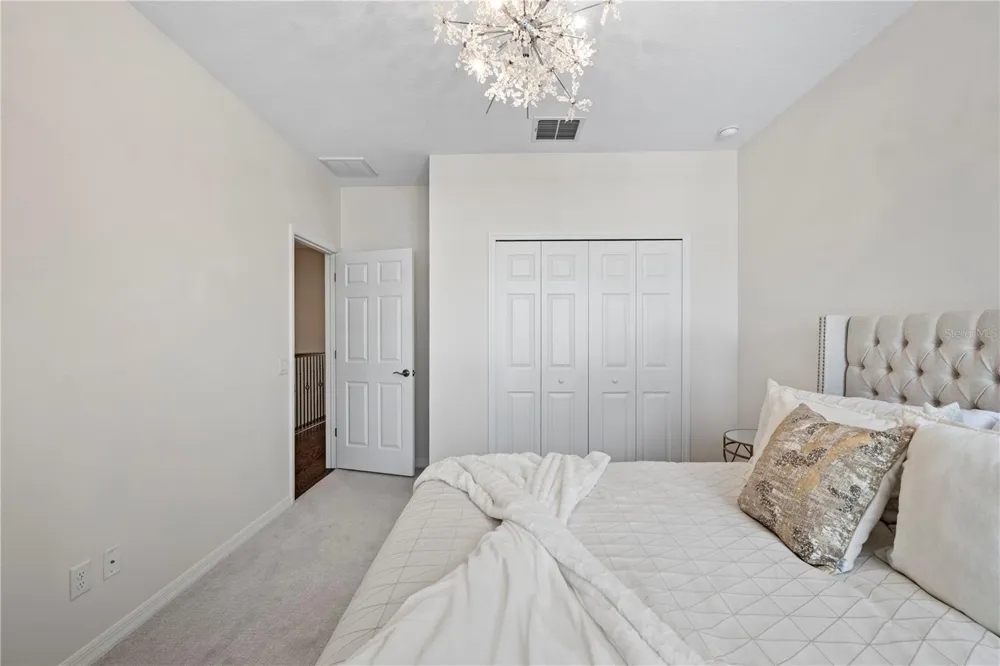 9208 FOX SPARROW ROAD Tampa, FL 33626