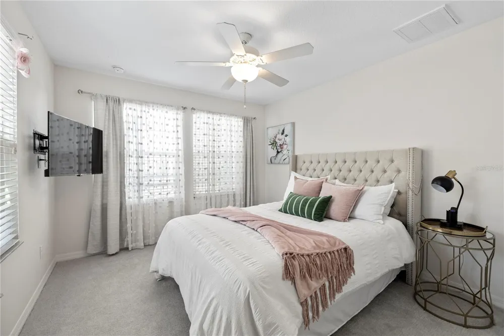 9208 FOX SPARROW ROAD Tampa, FL 33626