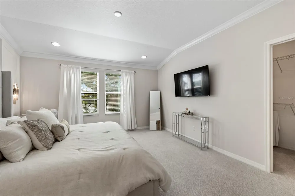 9208 FOX SPARROW ROAD Tampa, FL 33626