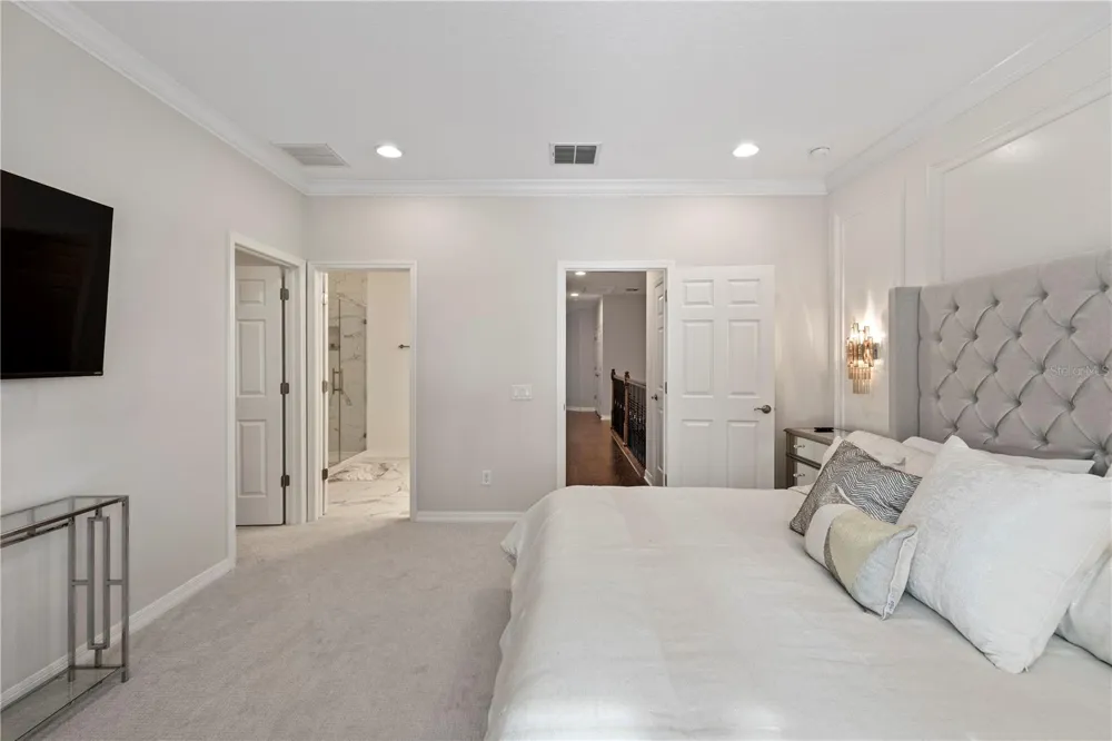 9208 FOX SPARROW ROAD Tampa, FL 33626