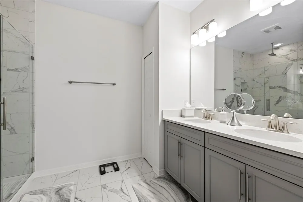 9208 FOX SPARROW ROAD Tampa, FL 33626