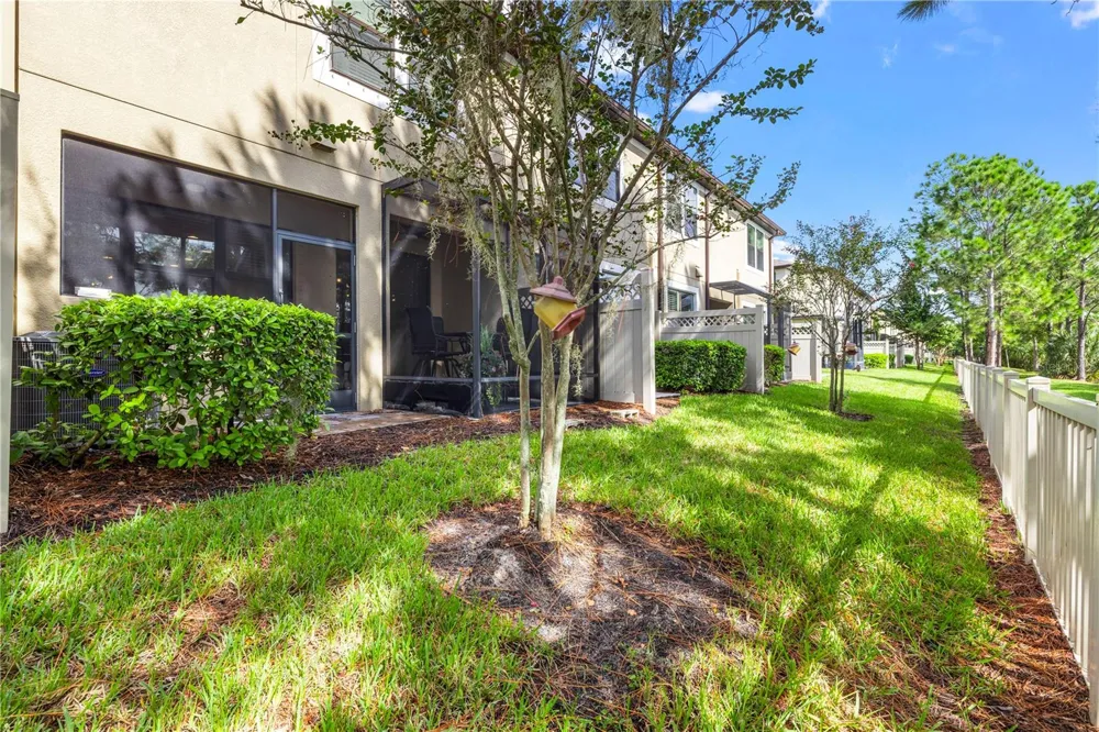 9208 FOX SPARROW ROAD Tampa, FL 33626
