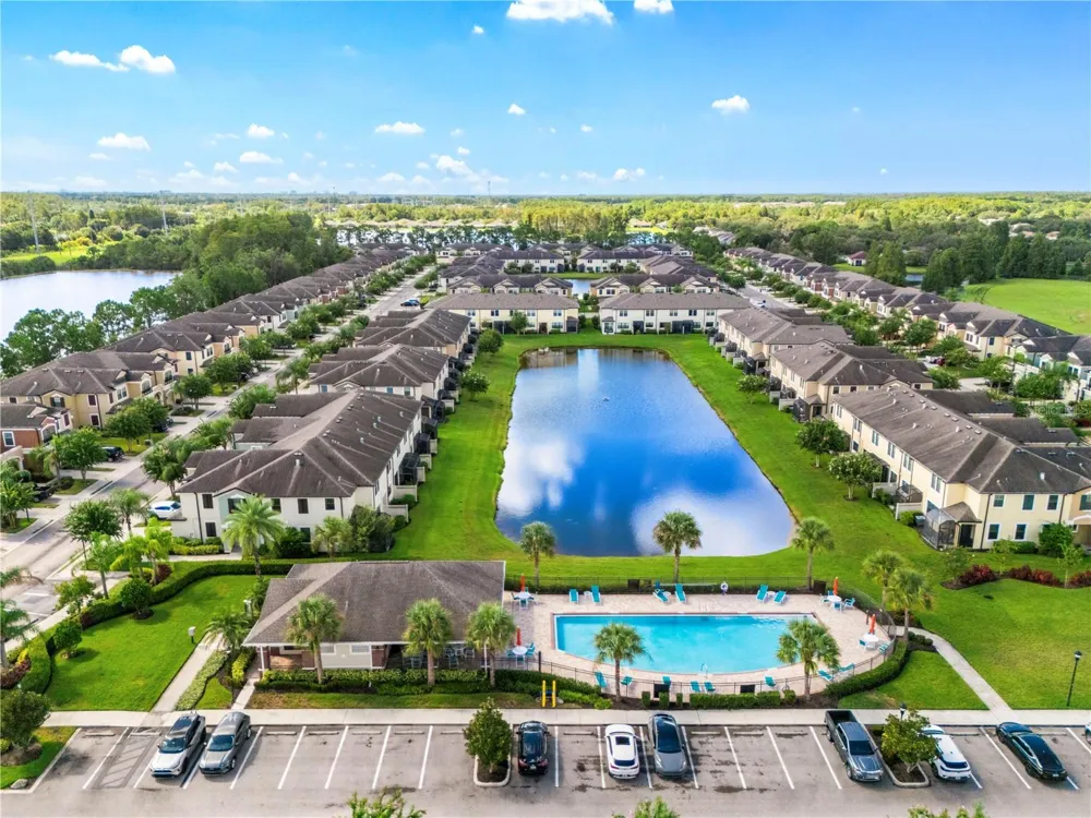 9208 FOX SPARROW ROAD Tampa, FL 33626