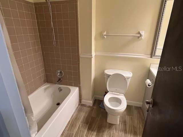2832 NW 44TH PLACE Gainesville, FL 32605