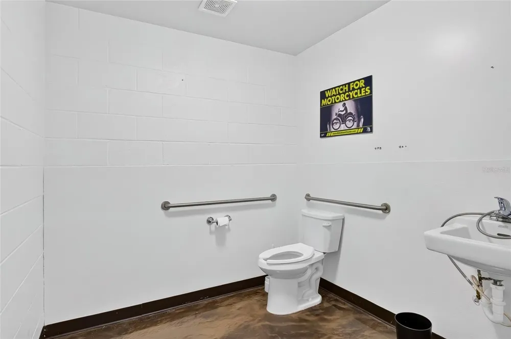 531 VIRGINIA AVENUE #D Port Orange, FL 32127