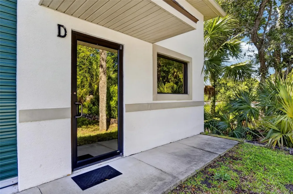 531 VIRGINIA AVENUE #D Port Orange, FL 32127