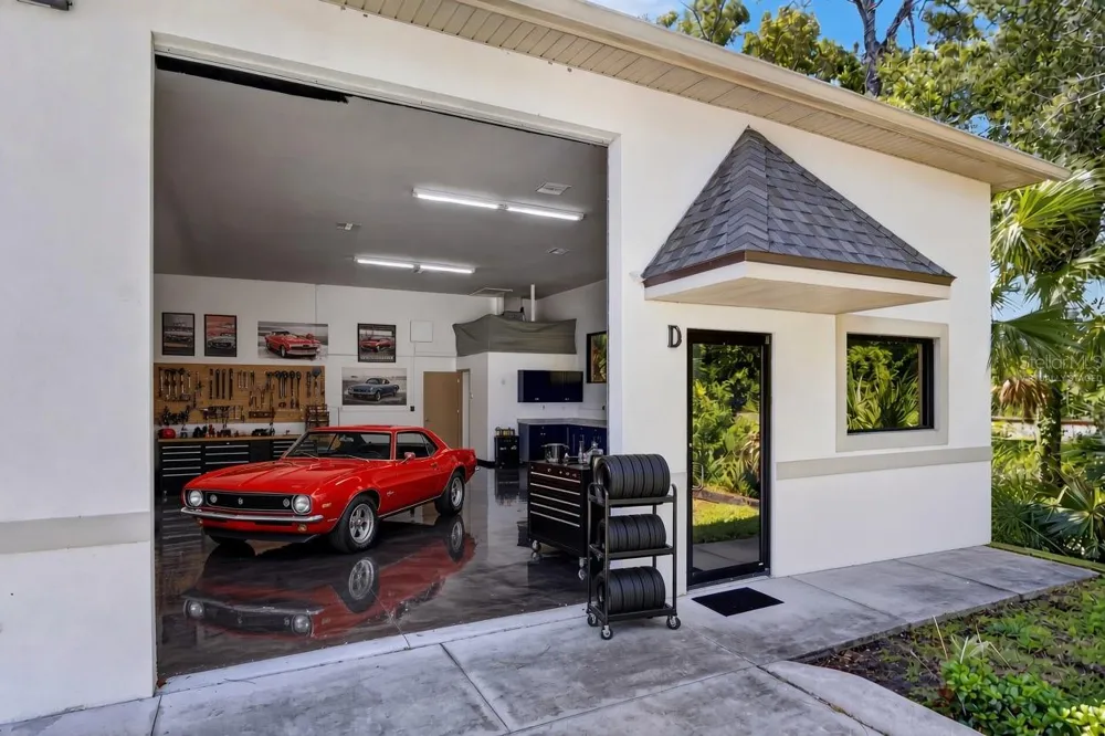 531 VIRGINIA AVENUE #D Port Orange, FL 32127