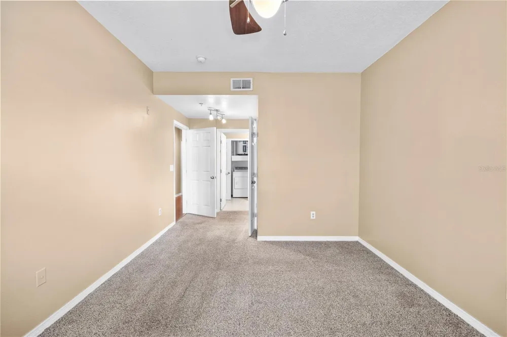 1810 E PALM AVENUE #5211 Tampa, FL 33605