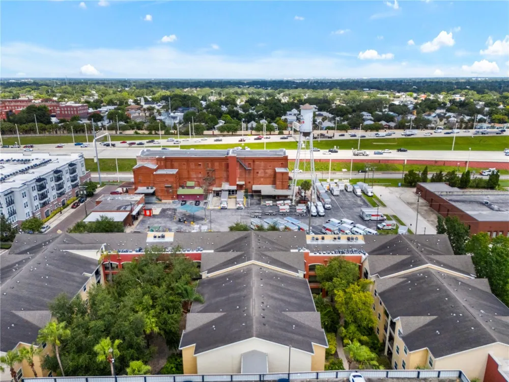 1810 E PALM AVENUE #5211 Tampa, FL 33605