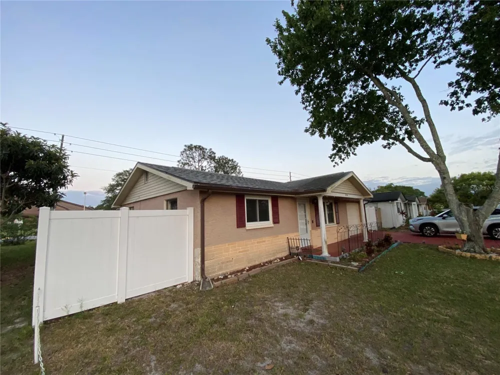 11734 PAIGE DRIVE Port Richey, FL 34668