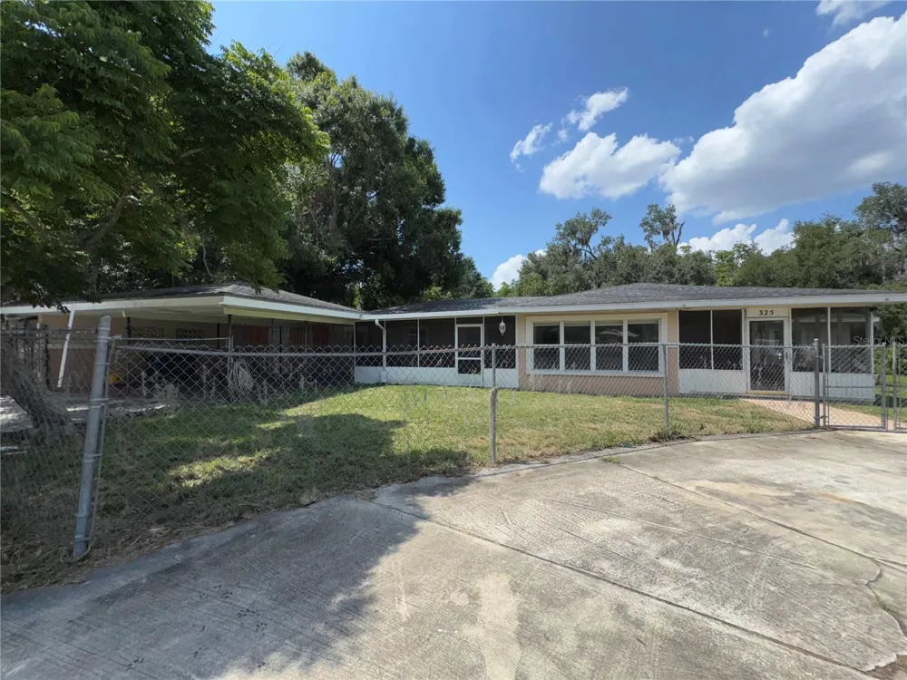 325 CHESNEY BLVD Frostproof, FL 33843